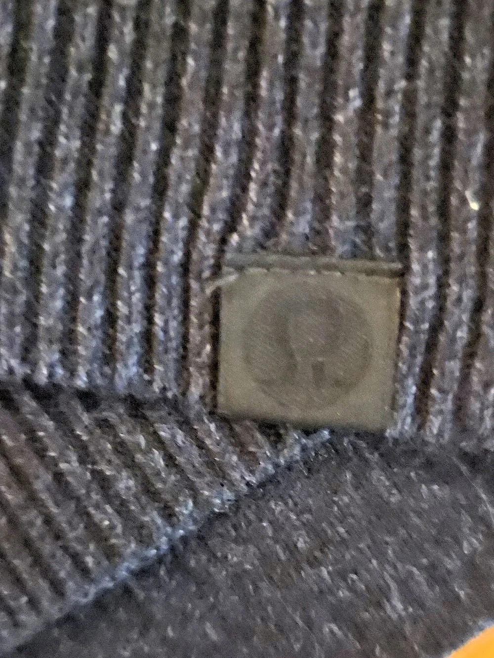 Lululemon Men Textured Knit Half Zip Sweater Navy Blue Medium 21" P2P - Picture 6 of 6